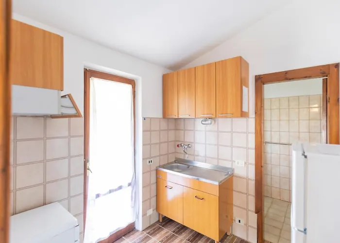 בית נופש Residenza Miramare - Helloelba קאפוליברי