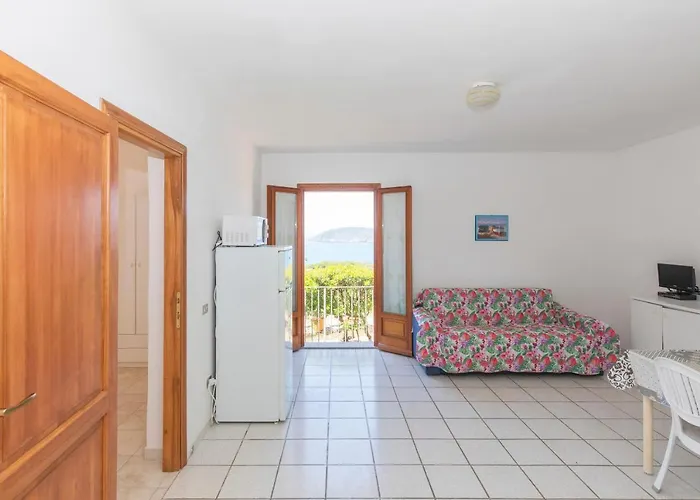 Residenza Miramare - Helloelba בית נופש קאפוליברי